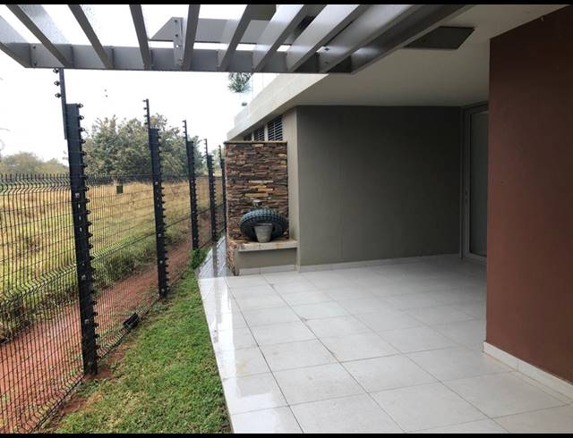 2 BEDROOM APARTMENT TO LET IN SIBAYA PRECINCT